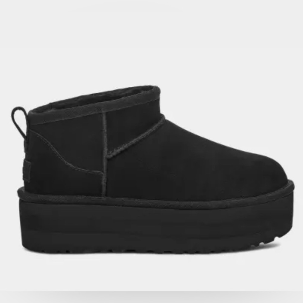 UGG ULTRA MINI PLATFORM BOOT